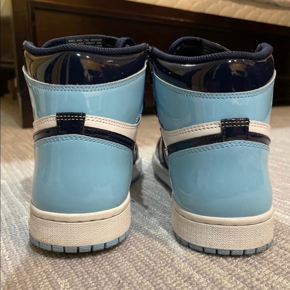 Jordan 1 Blue Chill - Picture 2 of 4